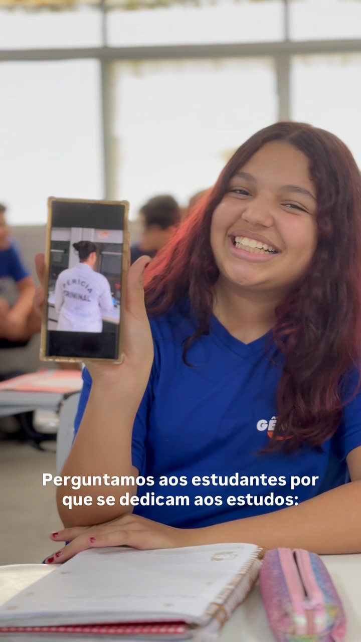 Dia do Estudante | 11 de agosto 📚

A resposta veio em forma de sonho, futuro e propósito. 💙

Cada profissão escolhida representa uma meta...